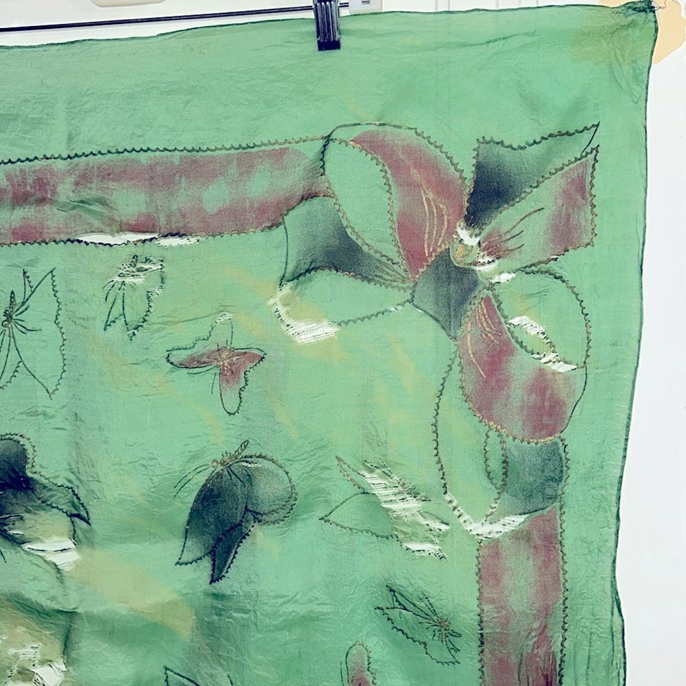 Vtg Brico 5 1/2 Momme green silk artsilk scarf painted with butterflies- AS IS - Picture 3 of 11